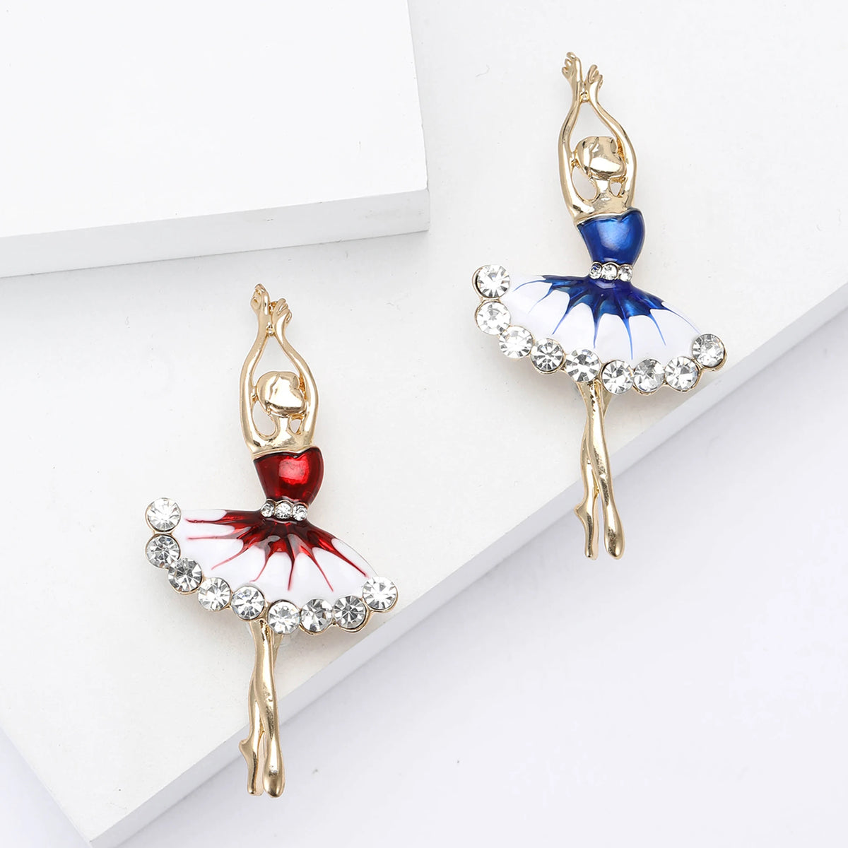 Moda strass dança menina broches para mulheres esmalte personagem pino evento festa presente mochila decoração roupas acessórios