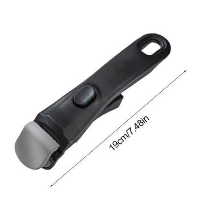 Cabo removível e anti-queimadura para panelas e frigideiras. Compatível com qualquer tipo de cookware, oferece segurança e praticidade na cozinha.